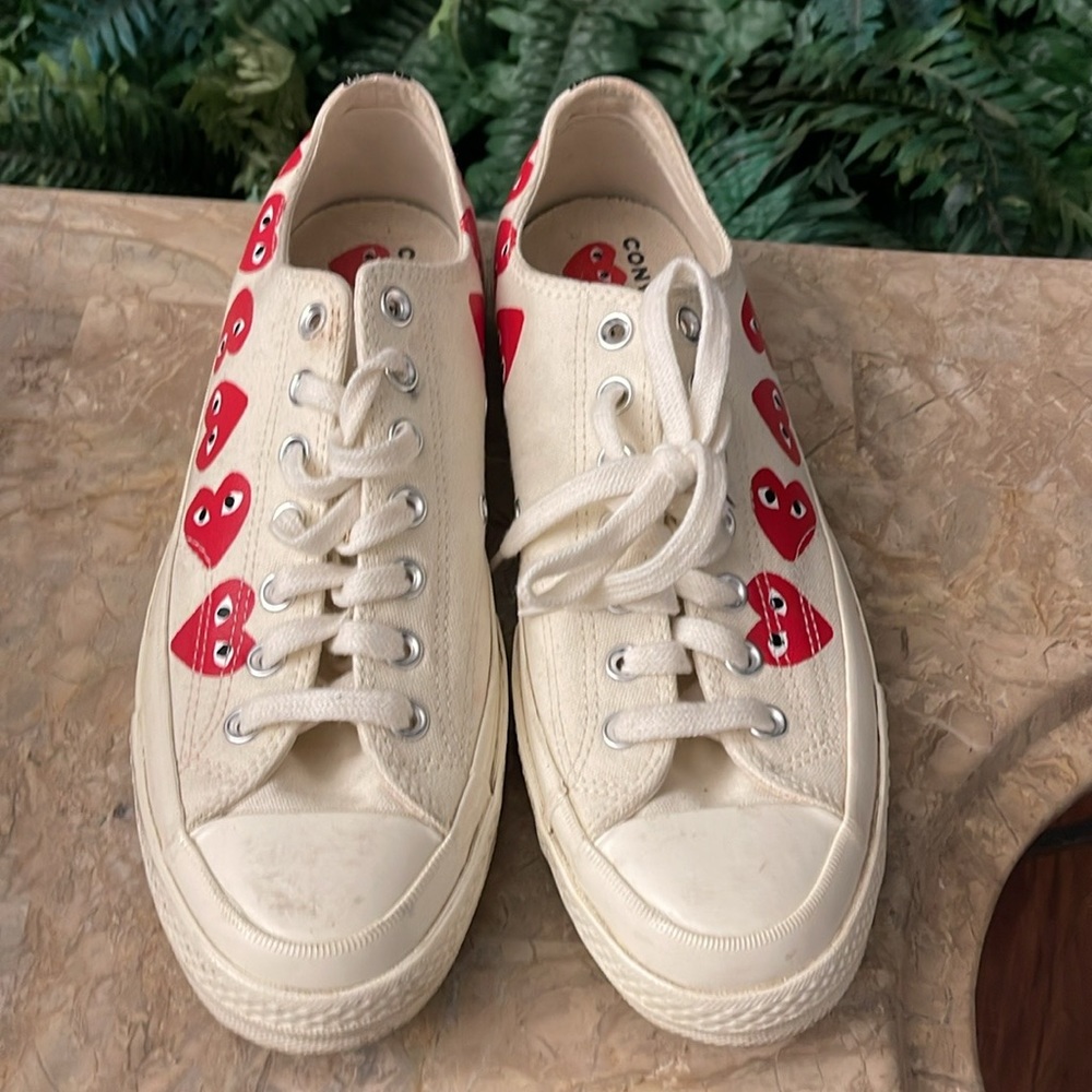 Sneakers - Picture 8 of 8